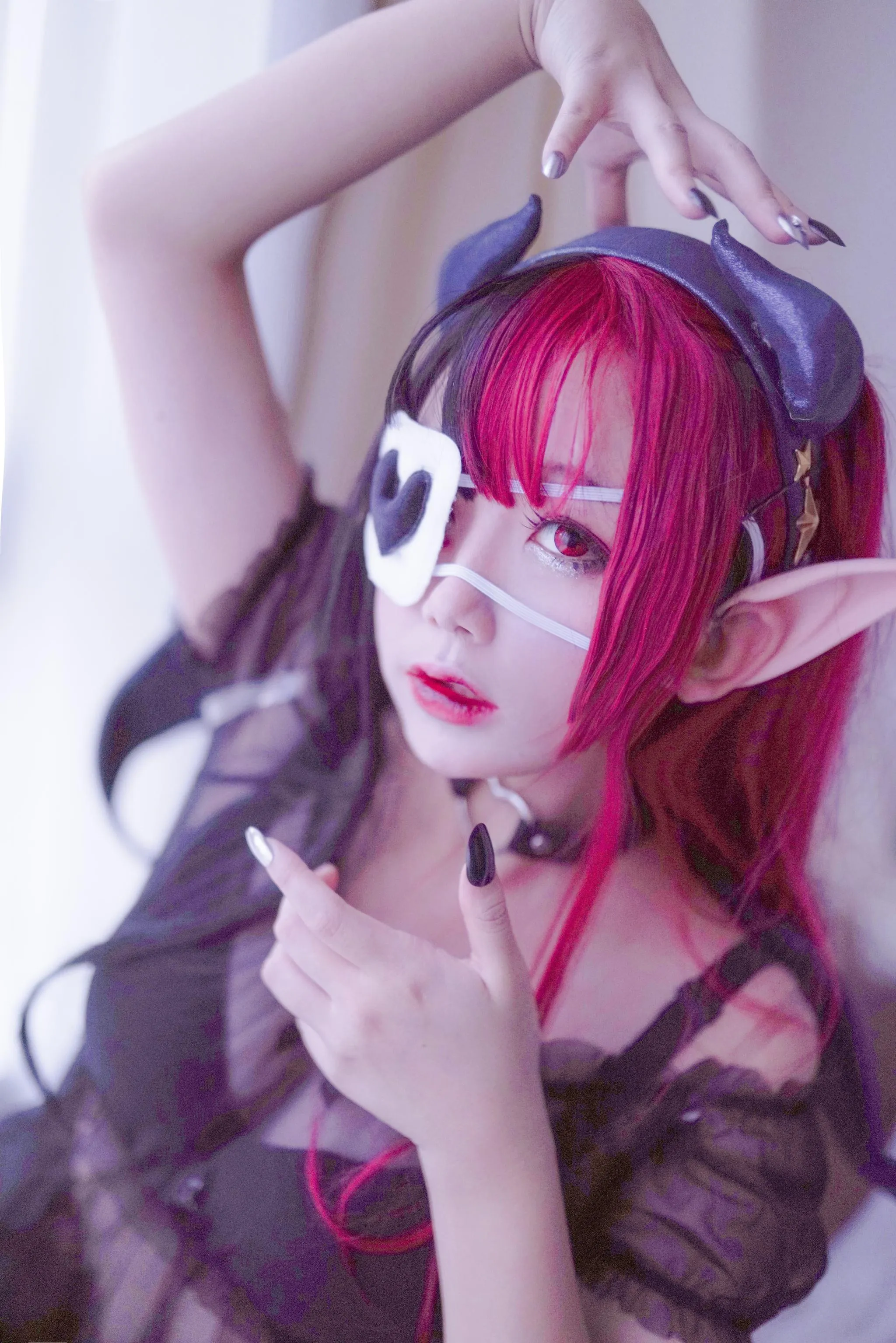 日奈娇 – NO.16 红色使魔 [40P]插图1